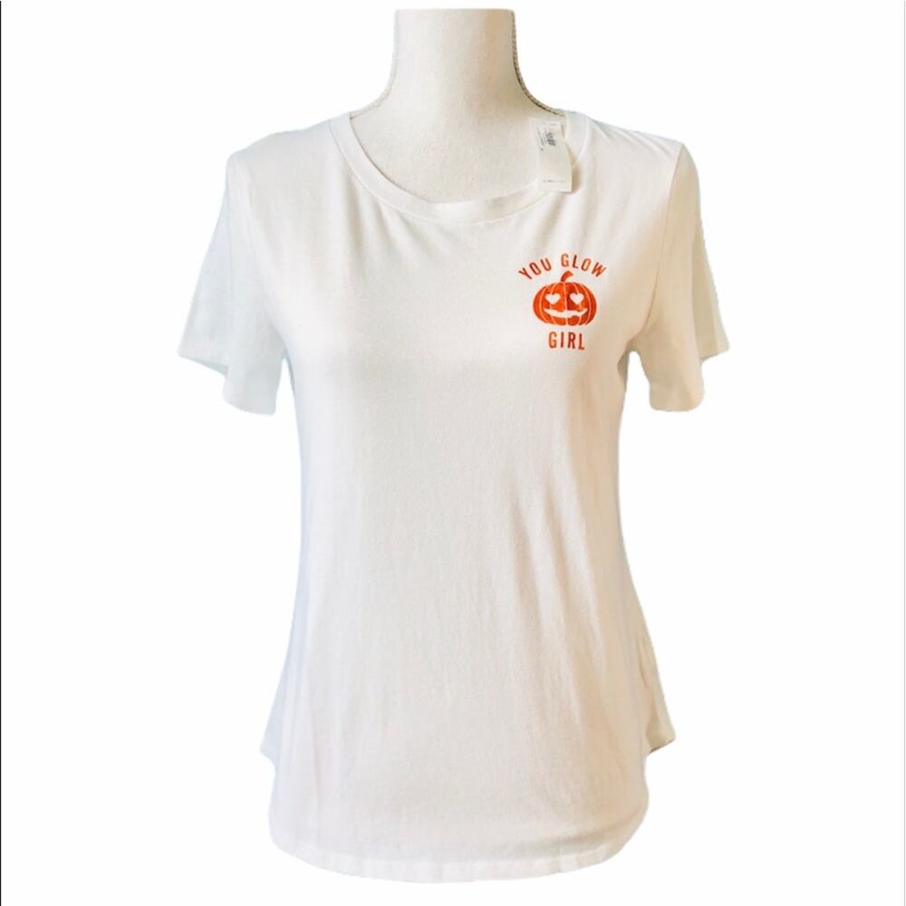 Old navy Halloween pumpkin top  graphic T-shirt small new with tag